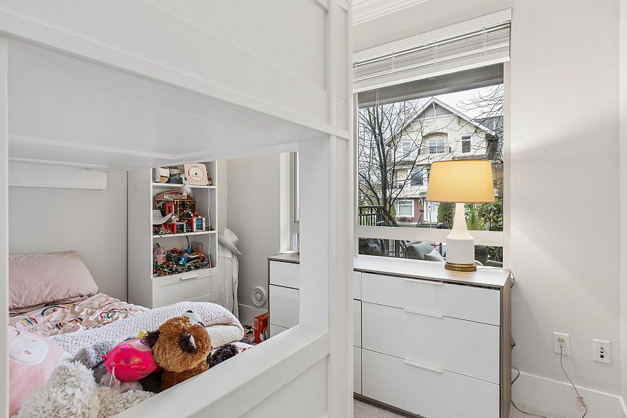 107 159 W 22nd Street North Vancouver, BC - 19