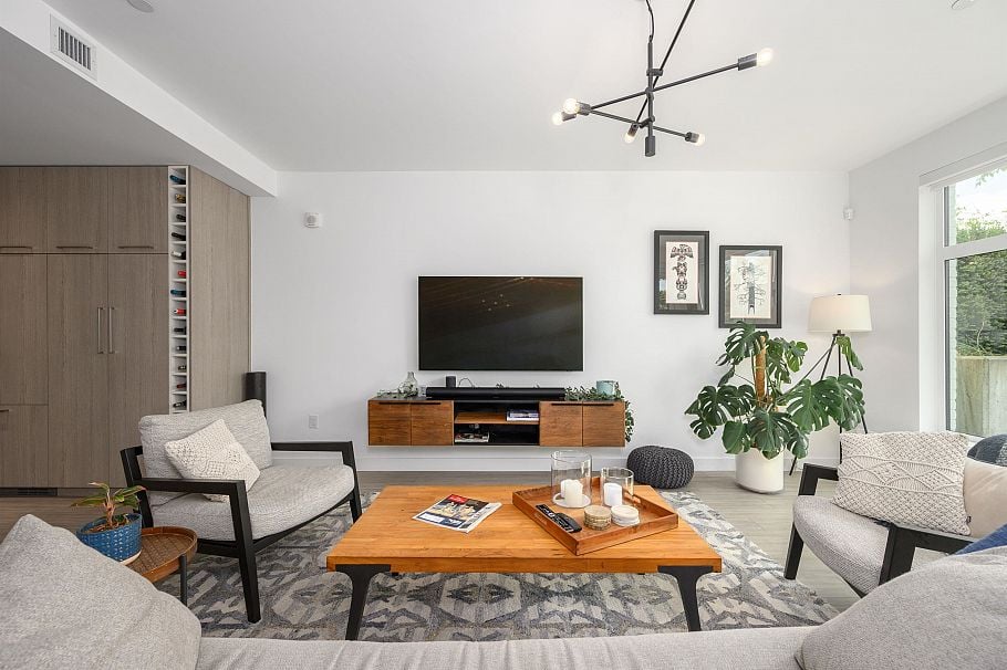 108 733 E 3rd Street North Vancouver, BC - 7