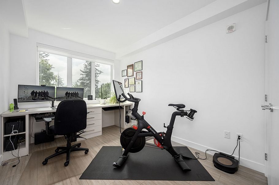 108 733 E 3rd Street North Vancouver, BC - 23