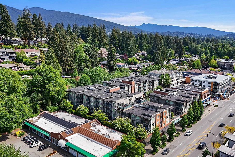 203 1677 Lloyd Avenue North Vancouver, BC - 32