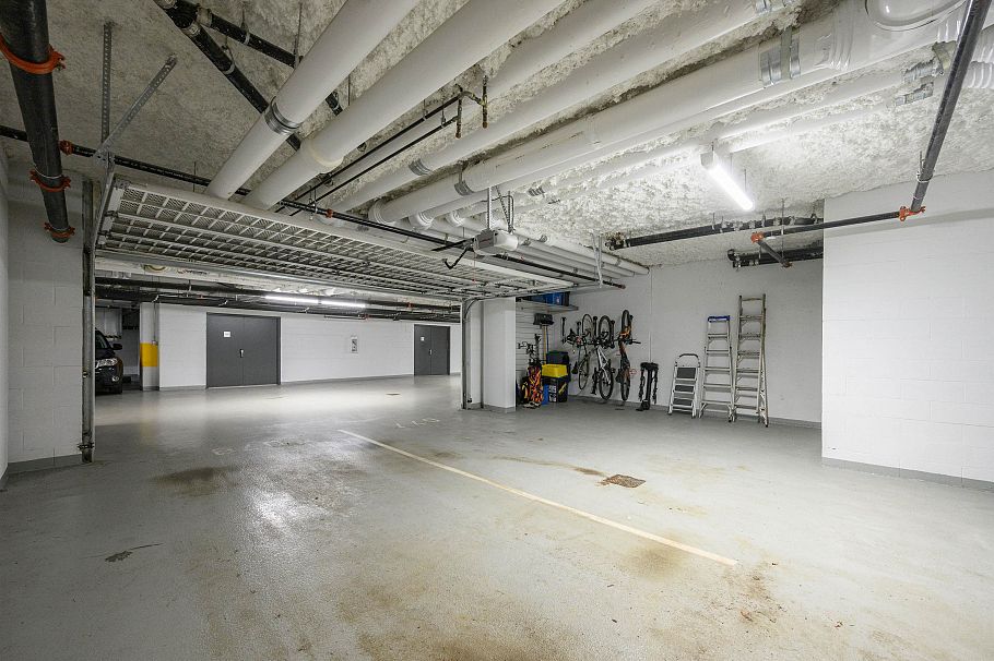 108 733 E 3rd Street North Vancouver, BC - 27
