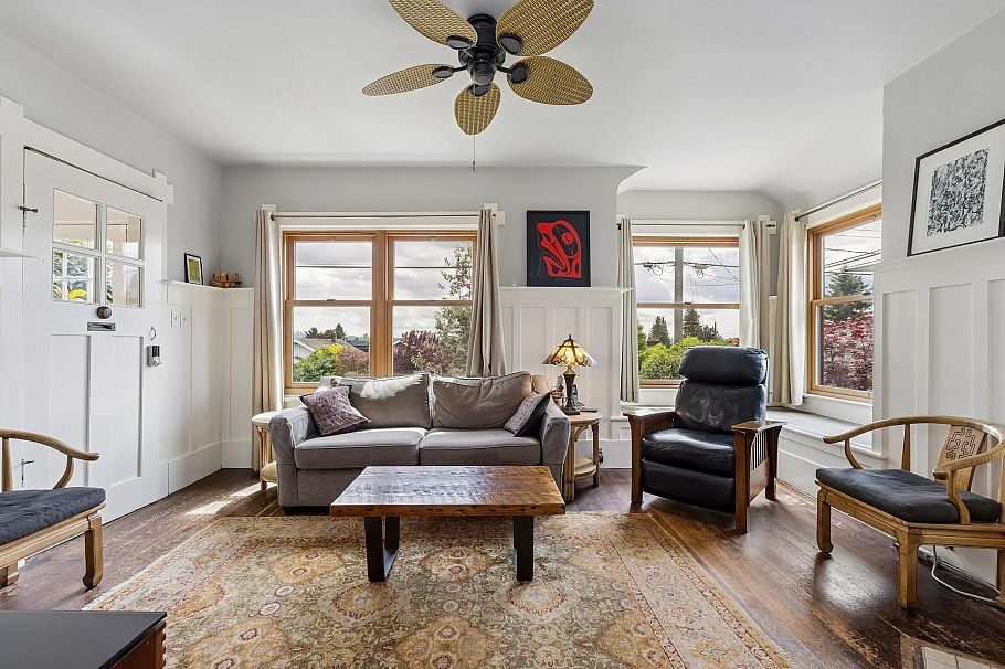 534 E 7th Street North Vancouver, BC - 5