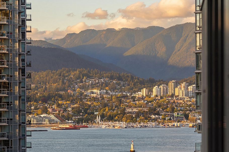 905 1239 W Georgia Street Vancouver, BC - 13