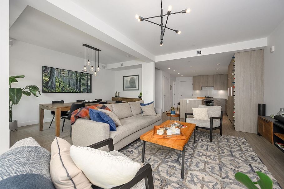 108 733 E 3rd Street North Vancouver, BC - 11