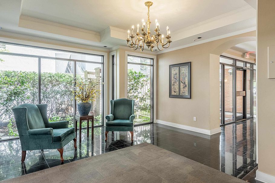 302 1520 Harwood Street Vancouver, BC - 35