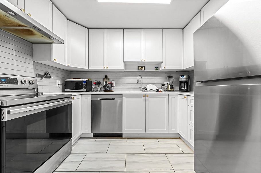 103 1868 E 11th Avenue Vancouver, BC - 10