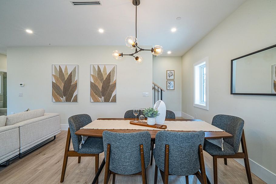 972 Park Drive Vancouver, BC - 12