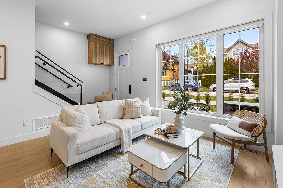 1 1620 E 11th Avenue Vancouver, BC - 11
