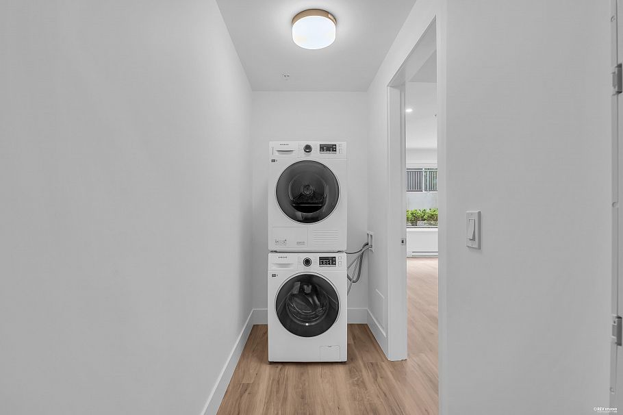 104 2250 E 1st Avenue Vancouver, BC - 6