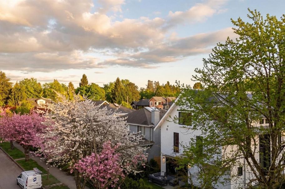 2 2830 Musqueamview Street Vancouver, BC - 35