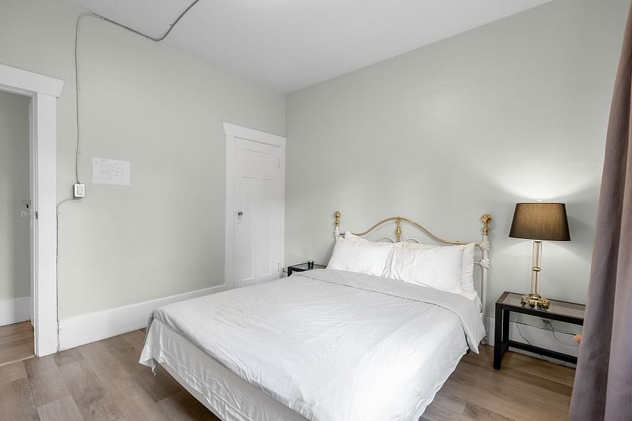 3425 W 8th Avenue Vancouver, BC - 14