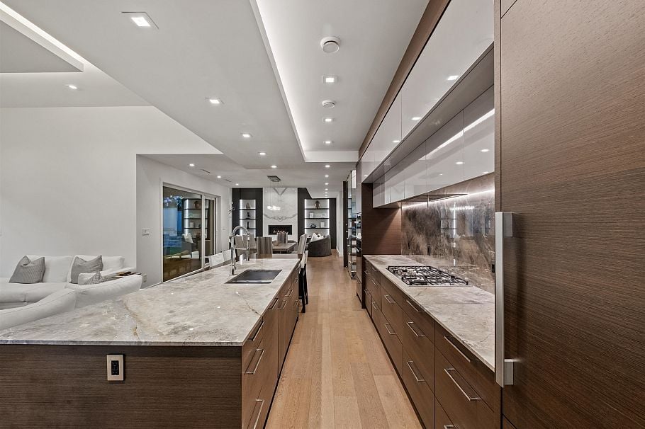 920 Melbourne Avenue North Vancouver, BC - 4
