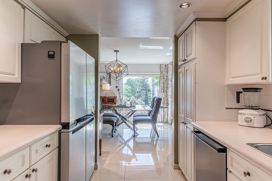 302 1520 Harwood Street Vancouver, BC - 18