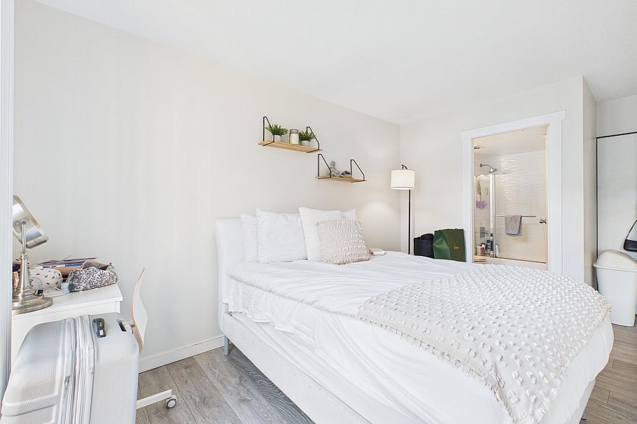 708 1188 Howe Street Vancouver, BC - 15