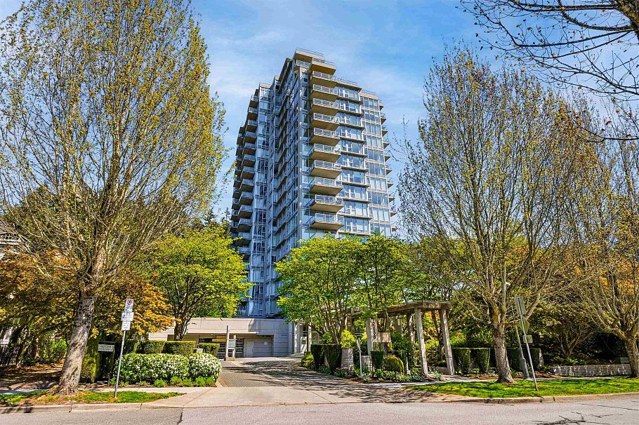 905 2688 West Mall Vancouver, BC - 1