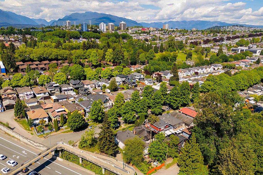 3446 William Street Vancouver, BC - 25