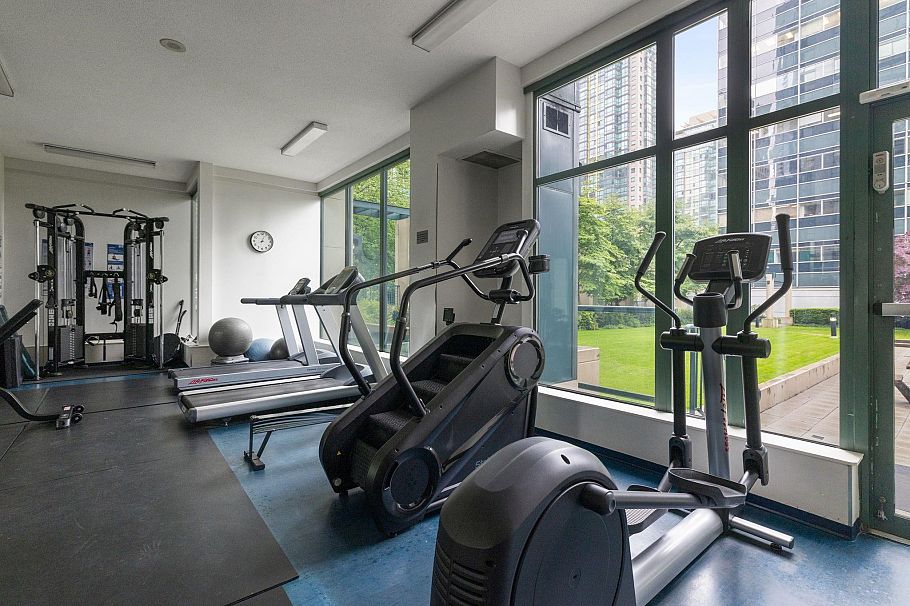 905 1239 W Georgia Street Vancouver, BC - 20