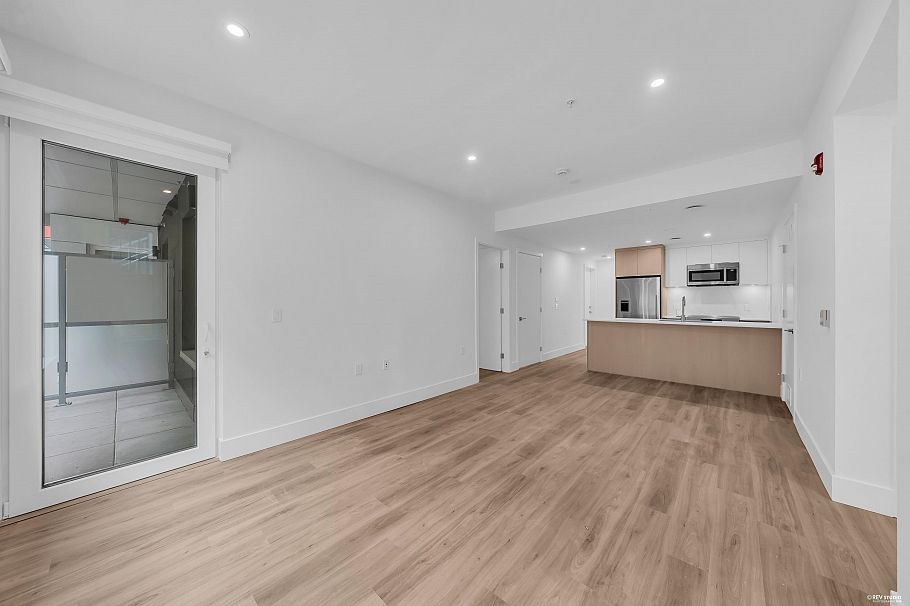 104 2250 E 1st Avenue Vancouver, BC - 10