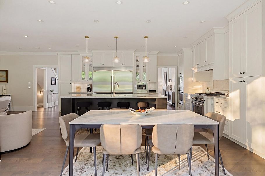 1138 Ridgewood Drive North Vancouver, BC - 4