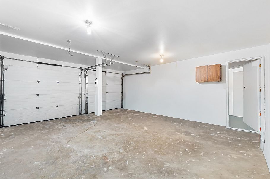 1777 Caledonia Avenue North Vancouver, BC - 24