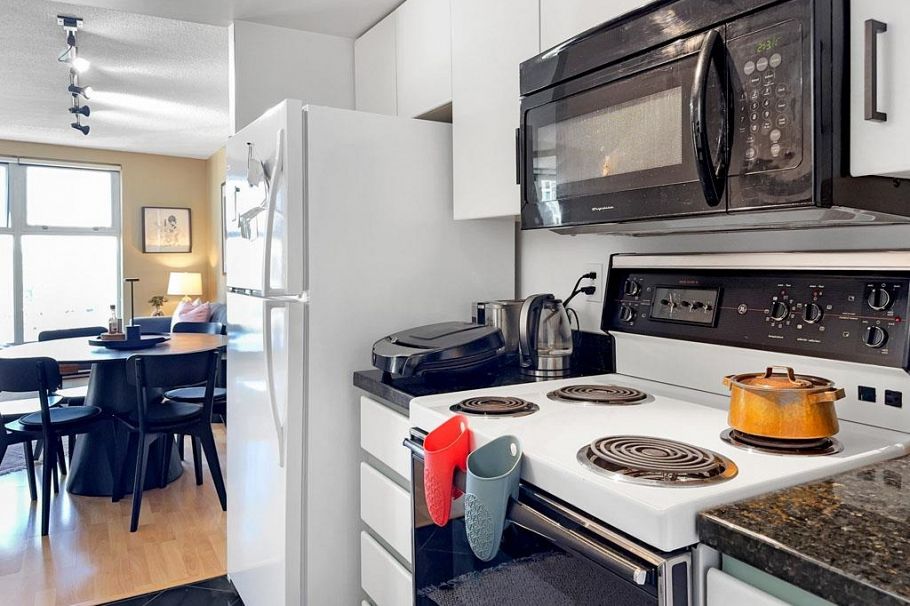 1404 1331 HOMER STREET, Vancouver BC V6B 5M9 Vancouver, BC - 10