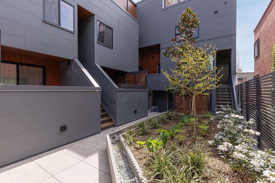 9 1934 Barclay Street Vancouver, BC - 24