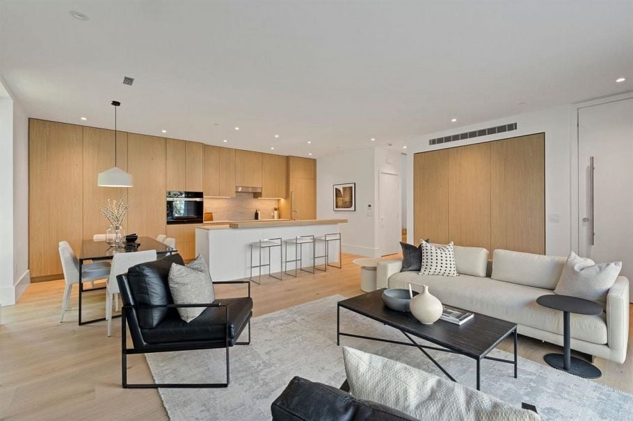 2 2830 Musqueamview Street Vancouver, BC - 3