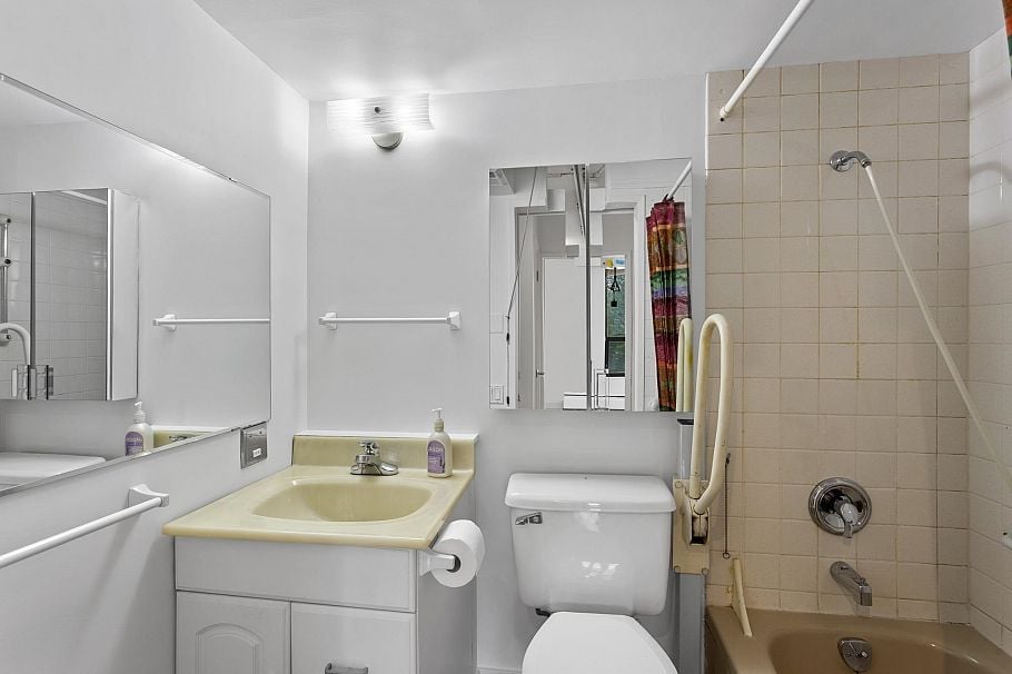 408 2370 W 2nd Avenue Vancouver, BC - 16