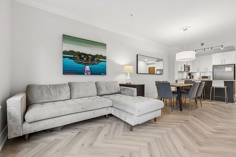 107 159 W 22nd Street North Vancouver, BC - 7