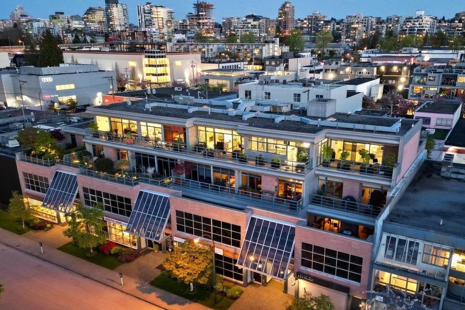 202 1750 W 2nd Avenue Vancouver, BC - 3