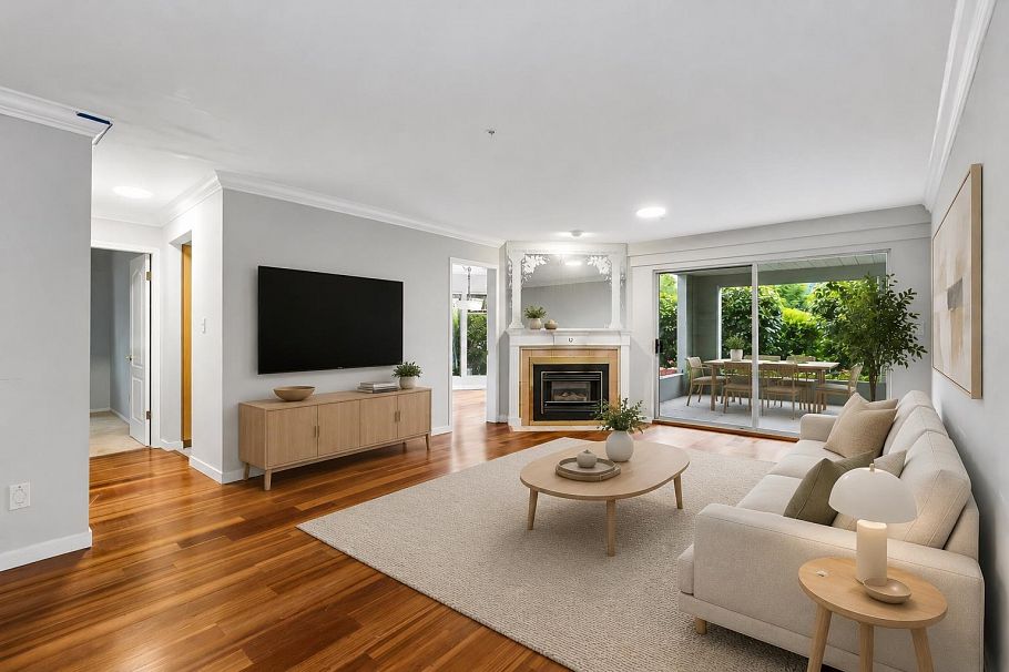 103 7580 Columbia Street Vancouver, BC - 1