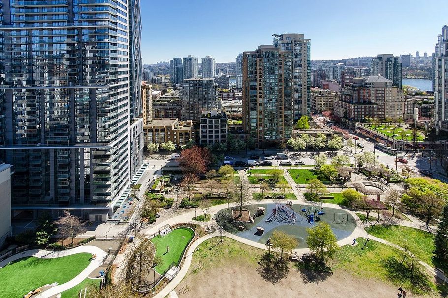 1501 125 E 14TH STREET, Vancouver BC V7L 0E6 Vancouver, BC - 17