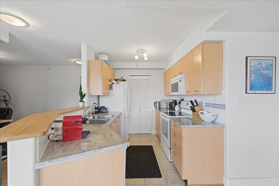 602 1818 W 6th Avenue Vancouver, BC - 18