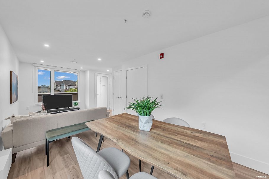 1732 Templeton Drive Vancouver, BC - 11