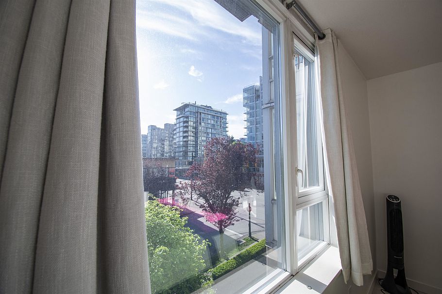 204 2483 Spruce Street Vancouver, BC - 15