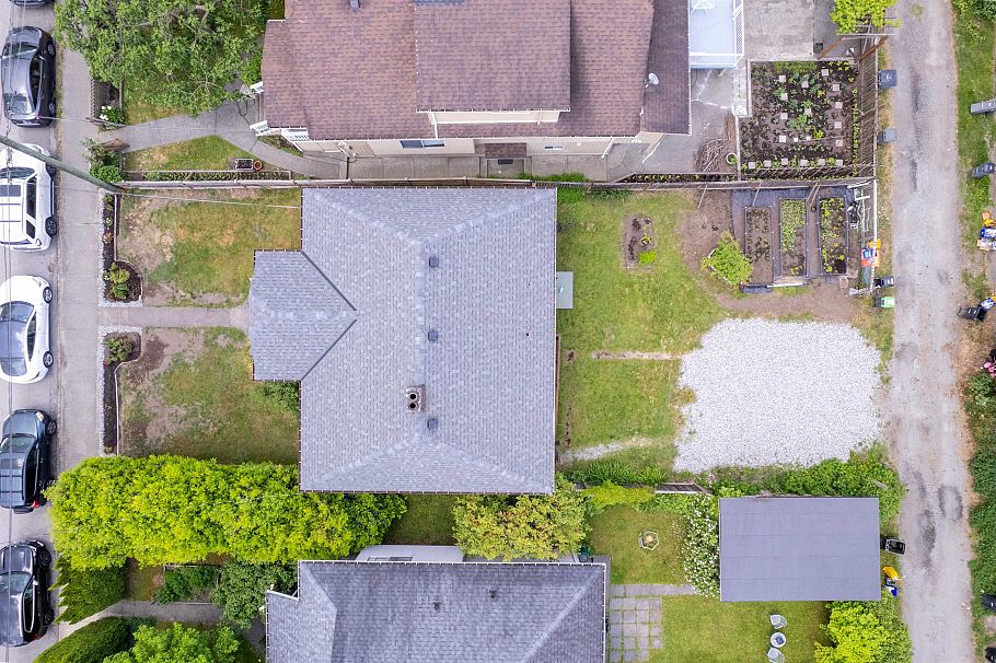 3425 W 8th Avenue Vancouver, BC - 33
