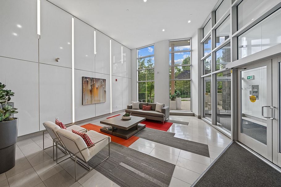 502 3263 Pierview Crescent Vancouver, BC - 31