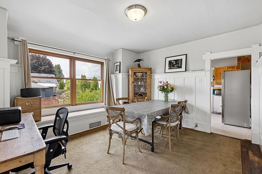 534 E 7th Street North Vancouver, BC - 10