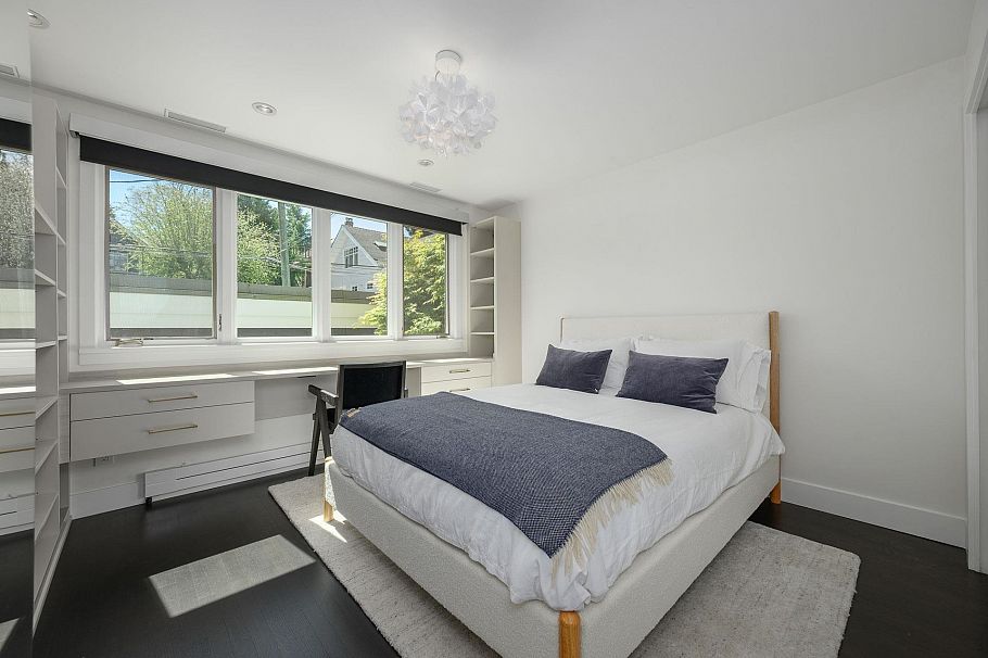 3262 W 1st Avenue Vancouver, BC - 17