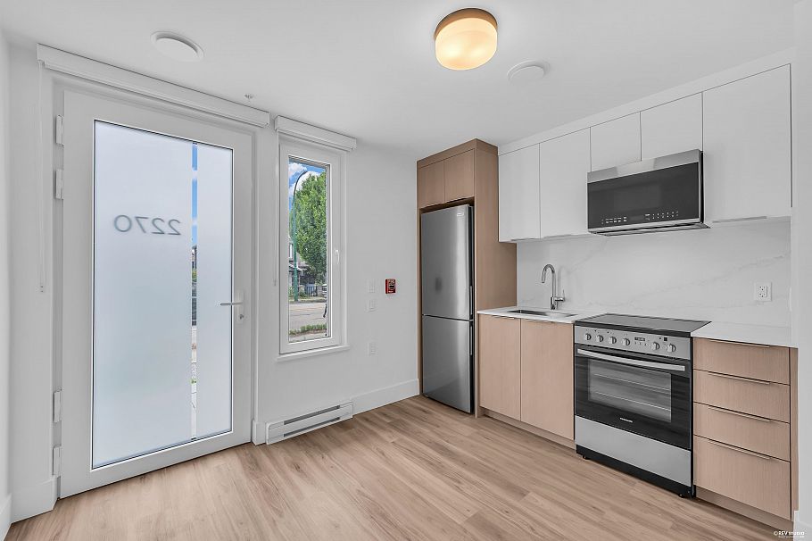 104 2250 E 1st Avenue Vancouver, BC - 22