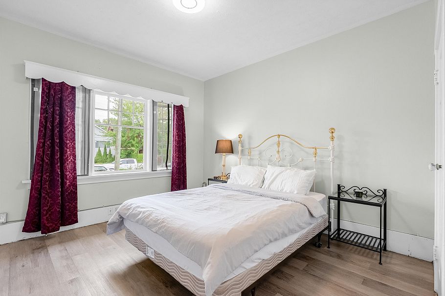 3425 W 8th Avenue Vancouver, BC - 13