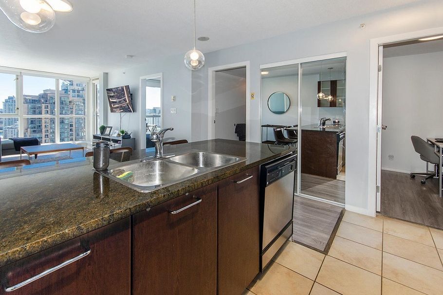 1501 125 E 14TH STREET, Vancouver BC V7L 0E6 Vancouver, BC - 11