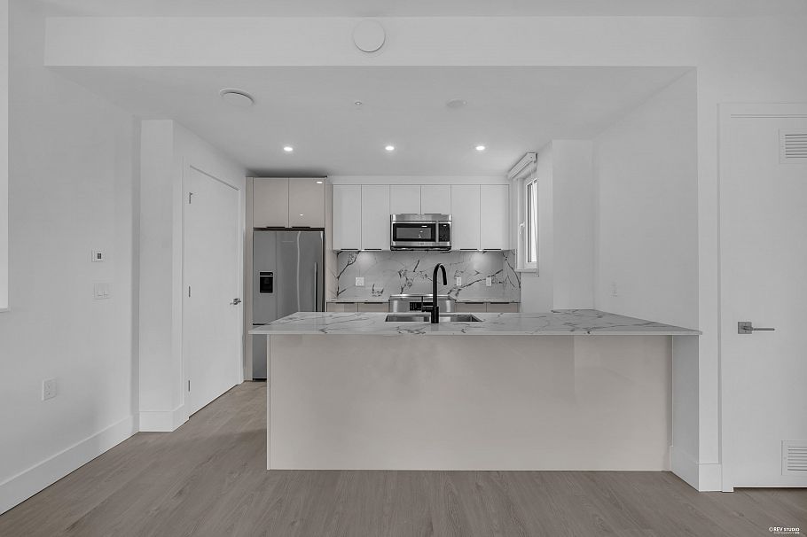 309 2250 E 1st Avenue Vancouver, BC - 6