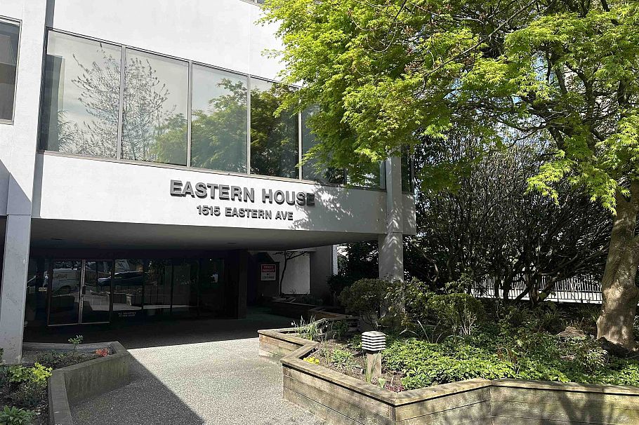 802 1515 Eastern Avenue North Vancouver, BC - 3