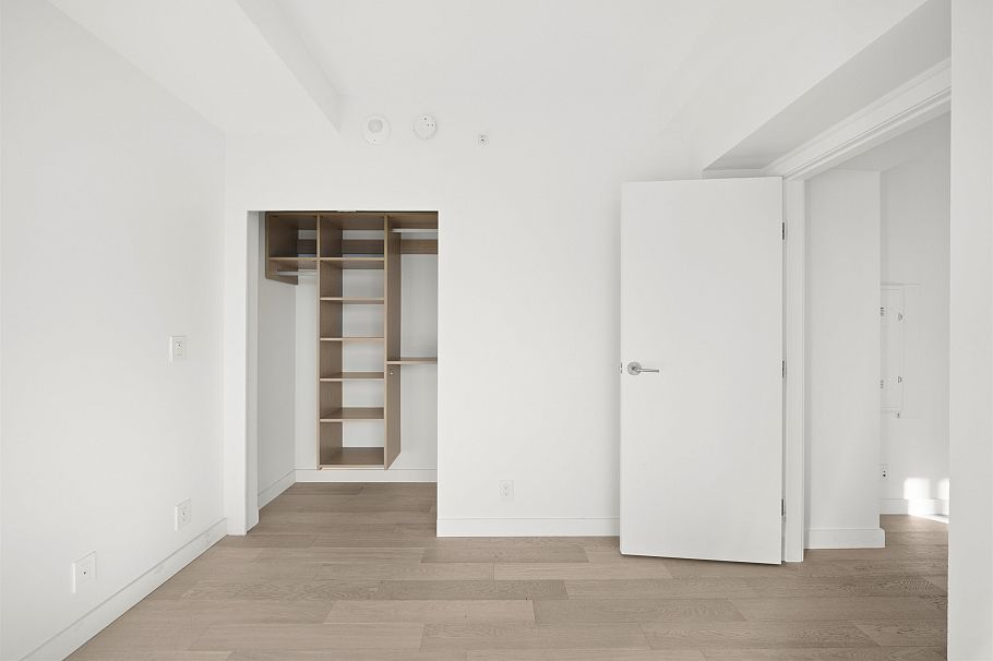 1907 1480 Howe Street Vancouver, BC - 22