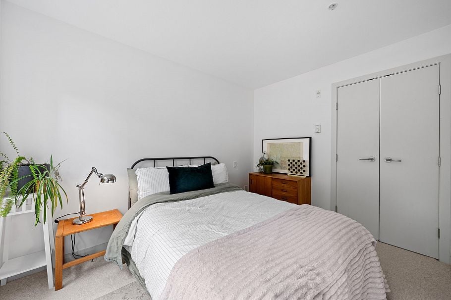203 1677 Lloyd Avenue North Vancouver, BC - 23