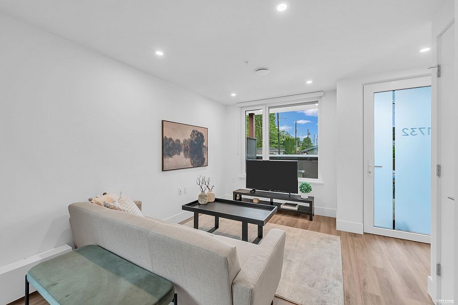 1732 Templeton Drive Vancouver, BC - 13