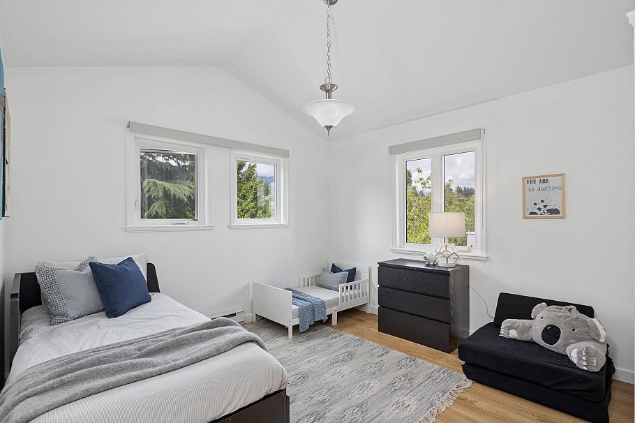 207 1518 Bowser Avenue North Vancouver, BC - 25