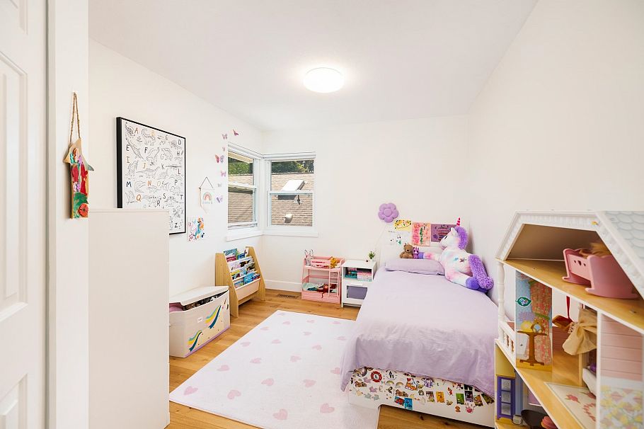 3985 Frames Place North Vancouver, BC - 22