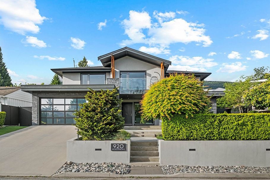 920 Melbourne Avenue North Vancouver, BC - 1